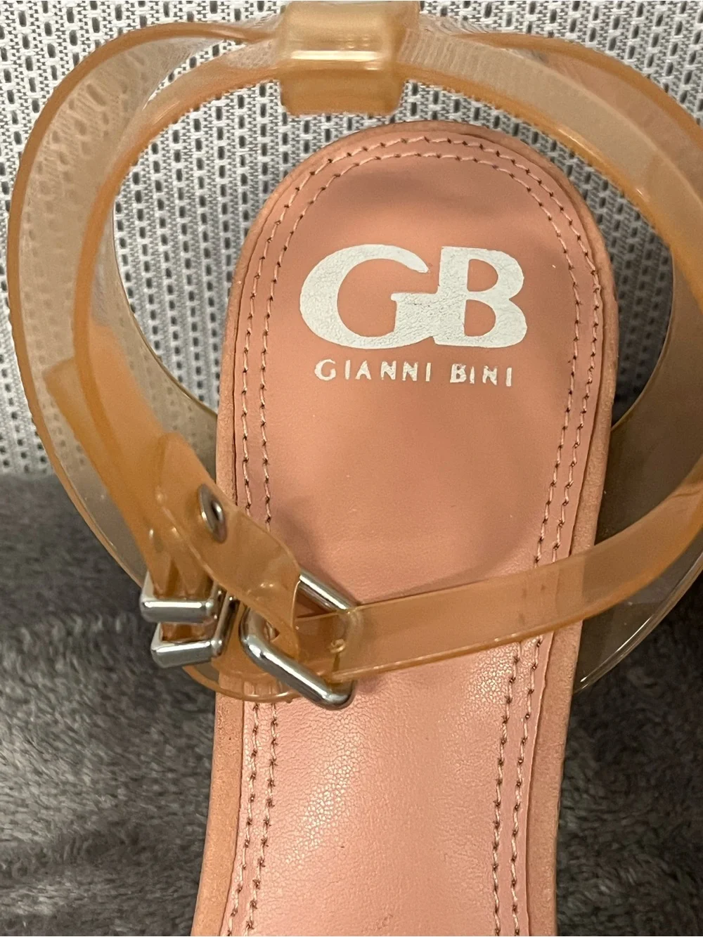 Gianni Bini Clear Block Heel Vinyl Strap Sandals in Nude. Padded footbed. 7.5